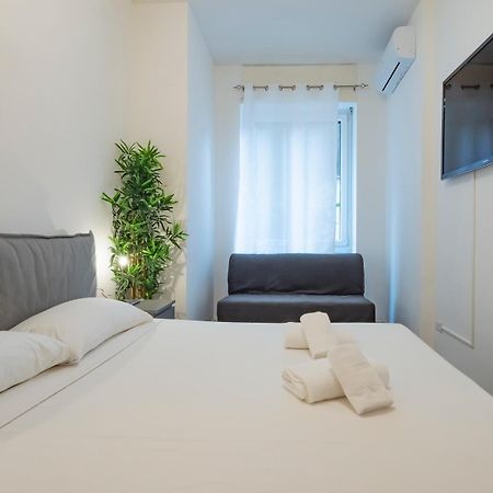 I Host Apartment - Melloni 34 Milan Luaran gambar